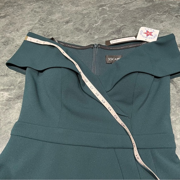 XSCAPE Dress Emerald Pine Green Prom Size 10 NWT Off-The-Shoulder Peplum Gown - Picture 12 of 16